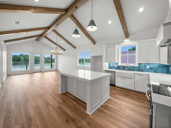 2630 Aqua Vis, Jacksonville, TX 75766