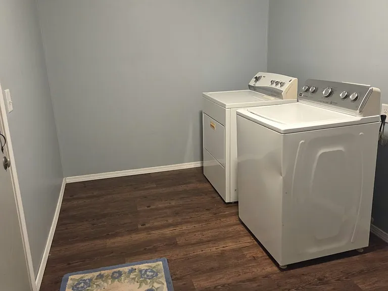 719 W Faulkner St #721 — Photo 6