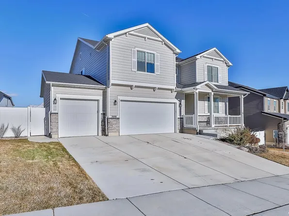 2098 N Elderberry Dr, Saratoga Springs, UT 84045