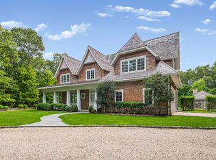 2 E Woods Path, Sagaponack, NY 11962