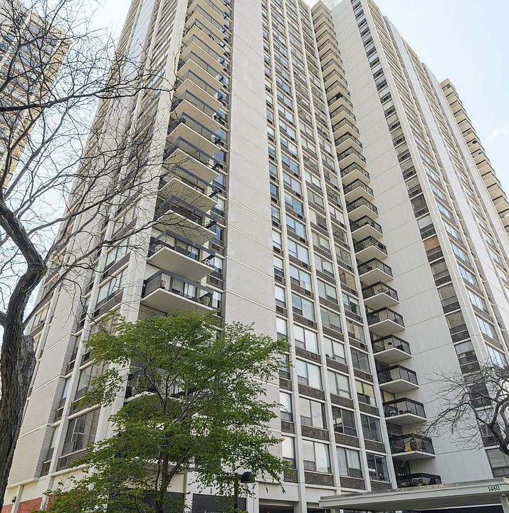 1st image of 1460 N Sandburg Ter APT 2307