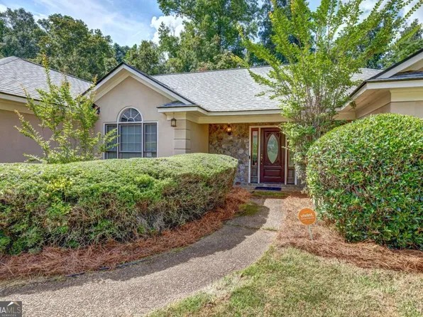 6223 Independence Dr, Columbus, GA 31909