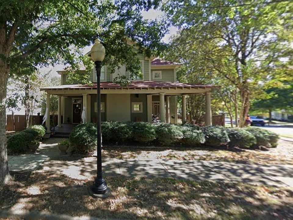 1st image of 1 Deerberry Forest Cir