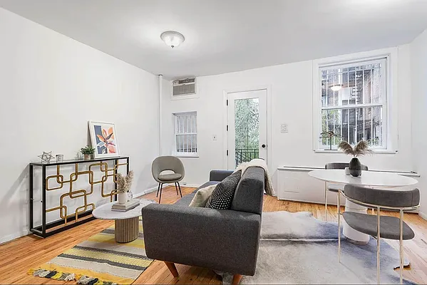 Rented by SERHANT. | media 19