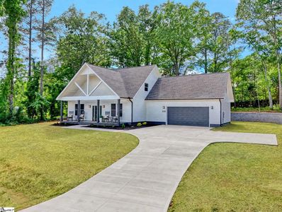 208 Pinehaven St, Laurens, SC, 29360