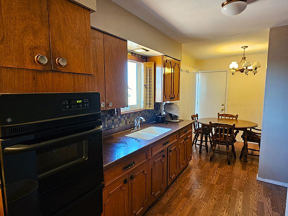 5th image of 1201 Muriel St NE