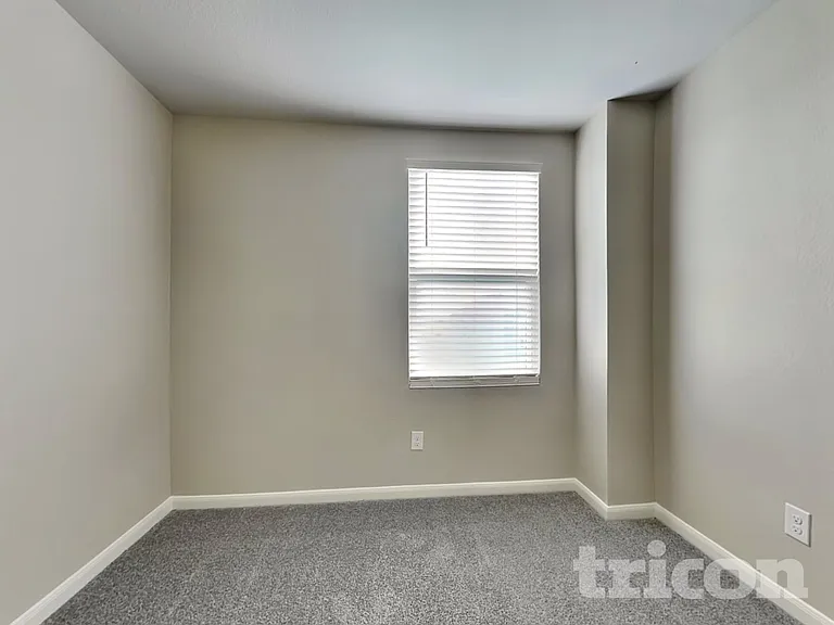 428 Ferrule Dr — Photo 10