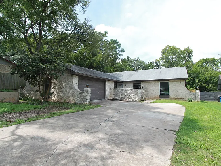 6606 Betty Cook Dr — Photo 5