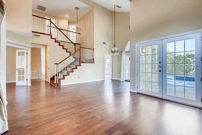 400 Canyon Rim Dr — Photo 6