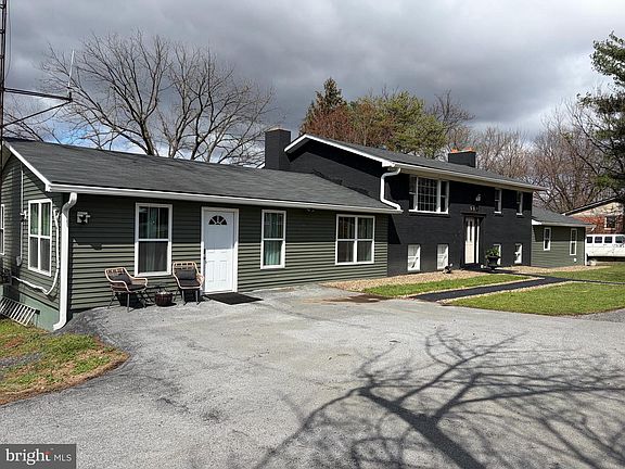 3rd image of 537 Ridge Rd S