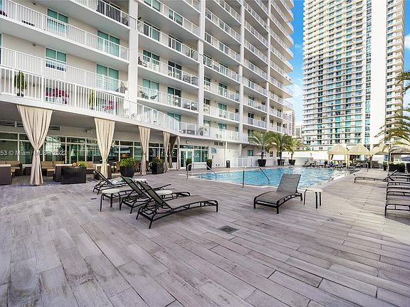 4th image of 1250 S Miami Ave APT 1213