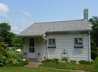 20 Sycamore Dr, Perryopolis, PA 15473