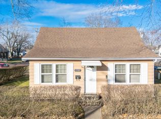 1301 Royal Ave, Pekin, IL