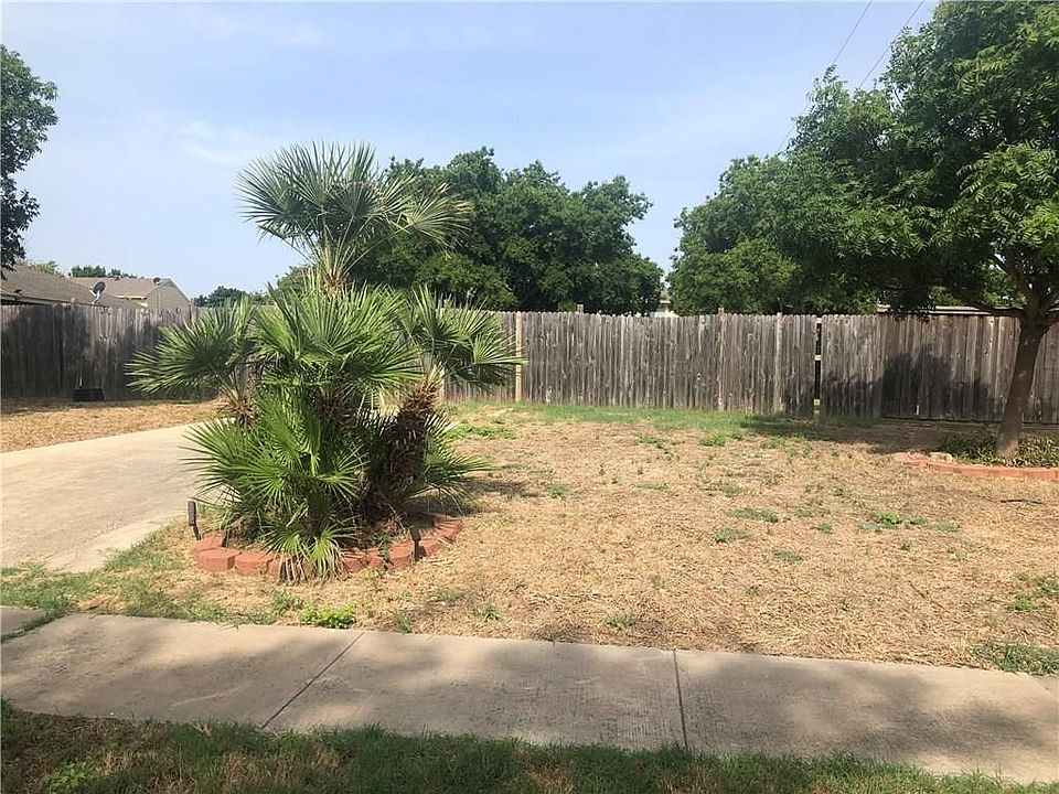 2nd image of 100 Trailridge Dr