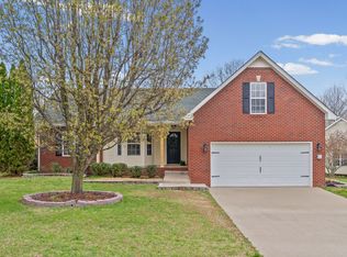 3344 Poplar Hl, Clarksville, TN 37043