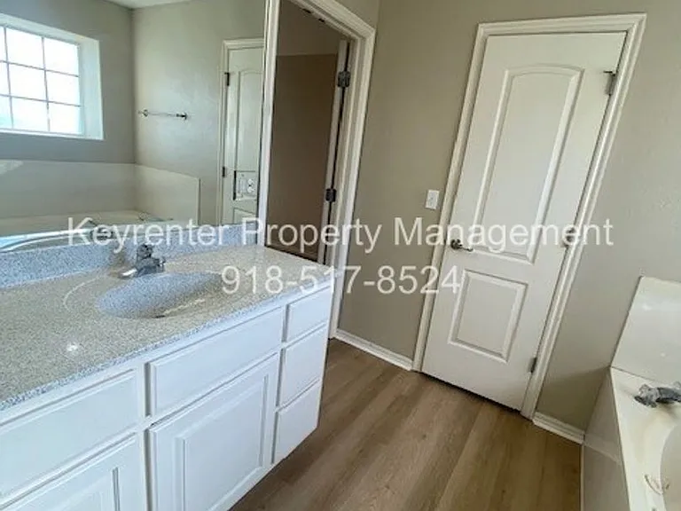 8056 E Quail Ridge Rd — Photo 12