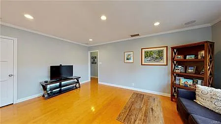 413 Sycamore Ave — Photo 14