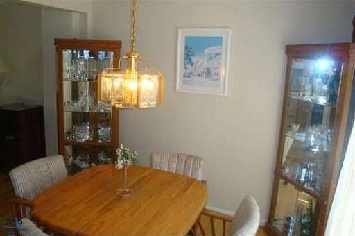 5th image of 23346 Edsel Ford Ct