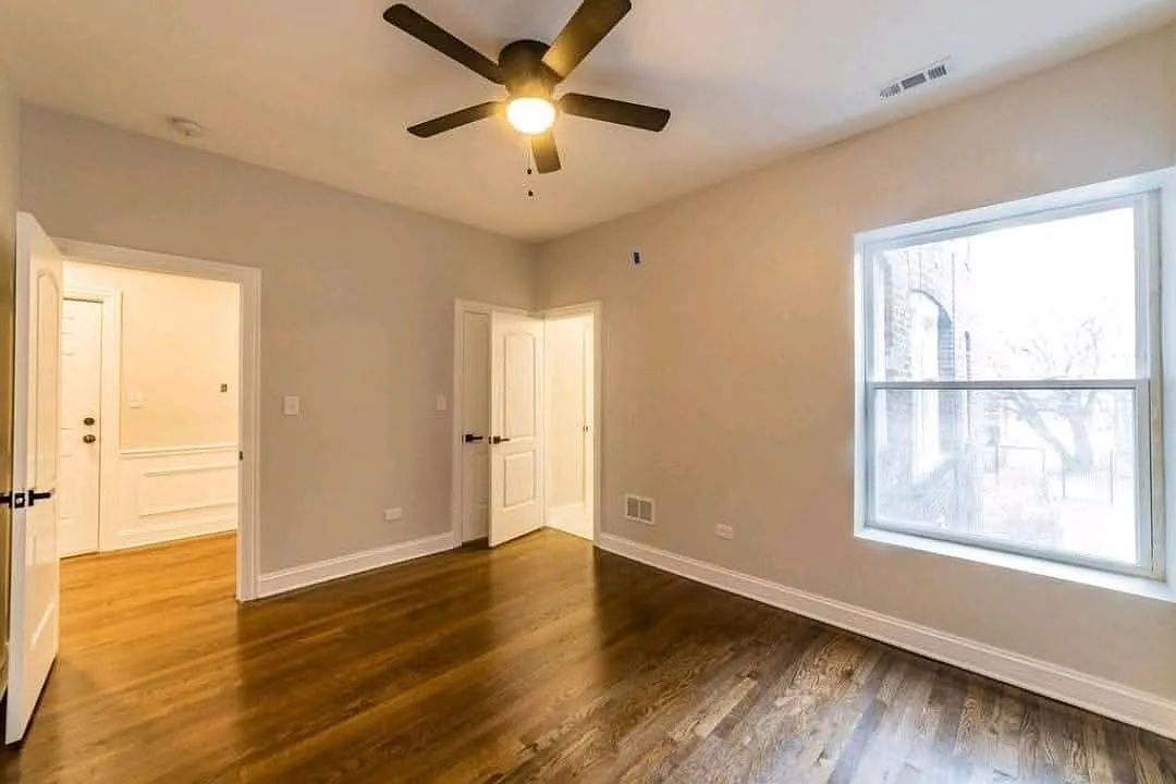 3 bed, 1600 sqft, $2,500 — Photo 3
