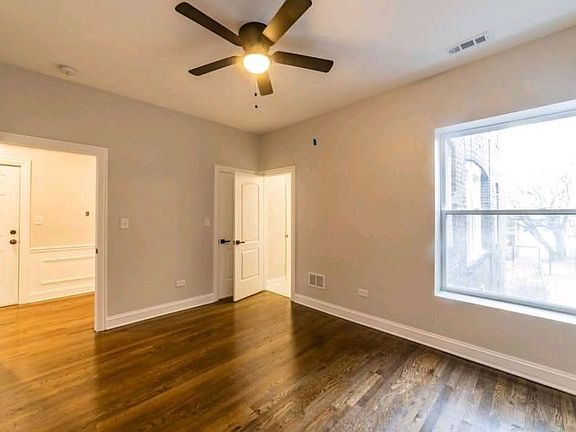 3rd image of 5824 S Michigan Ave #2