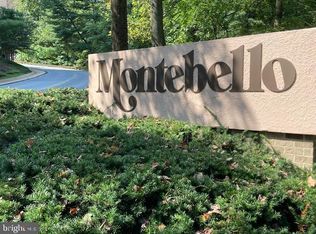 5902 Mount Eagle Dr APT 106, Alexandria, VA 22303