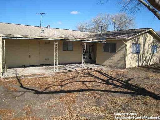 3rd image of 7922 HOBBLE DR