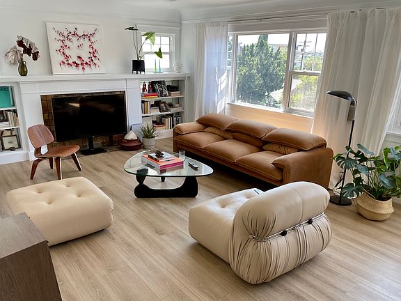 2nd image of 912 Sanborn Ave #912