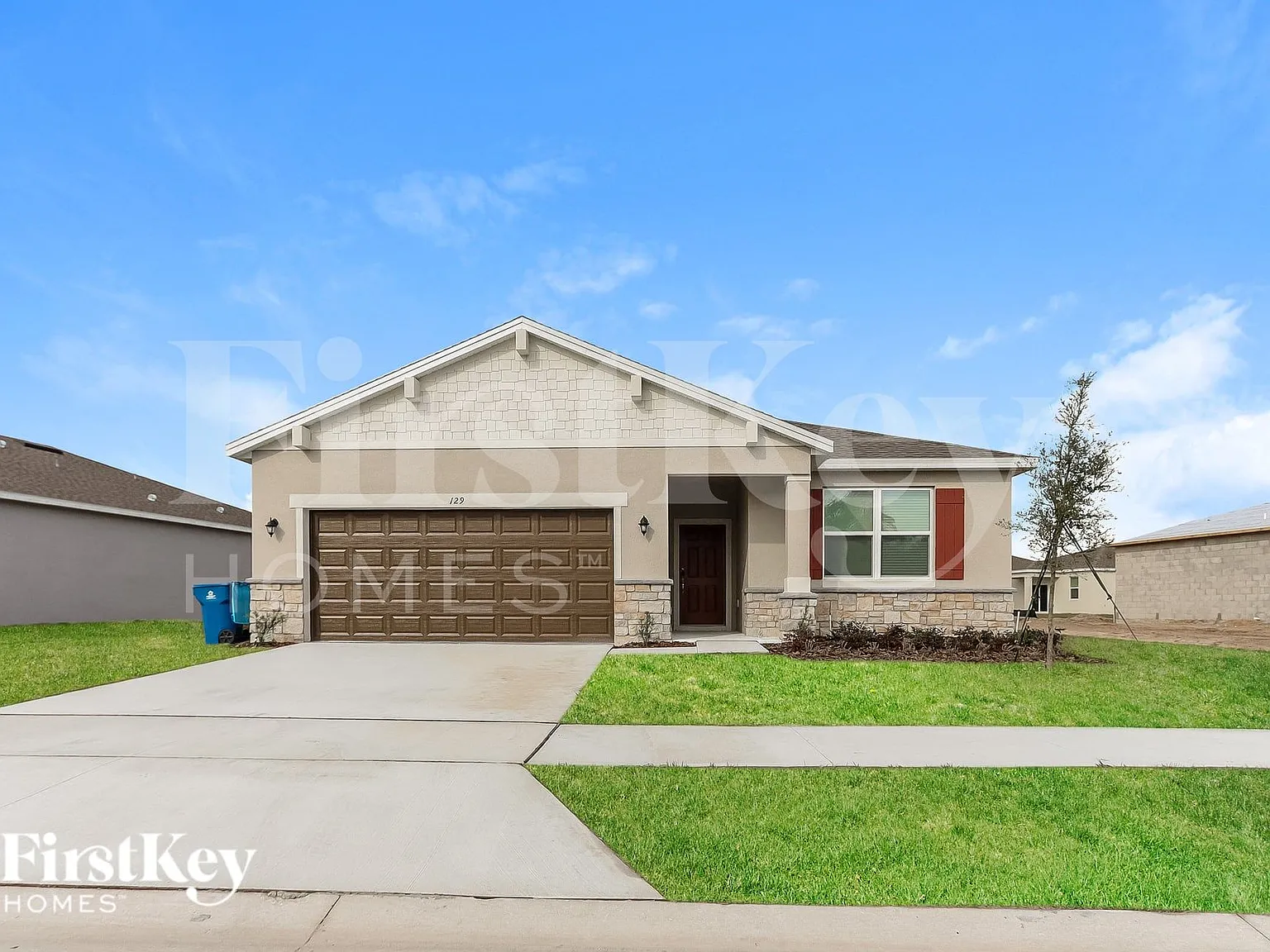 4 bed, 2.0 bath, 2001 sqft, $2,210 — Photo 1