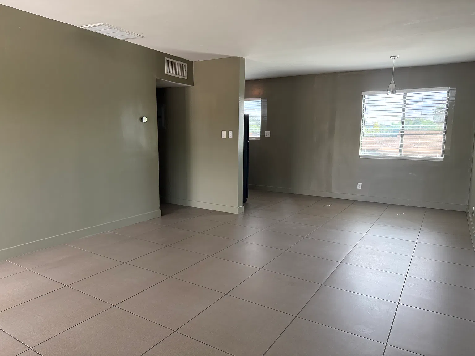 1 bed, 750 sqft, $1,025 — Photo 1