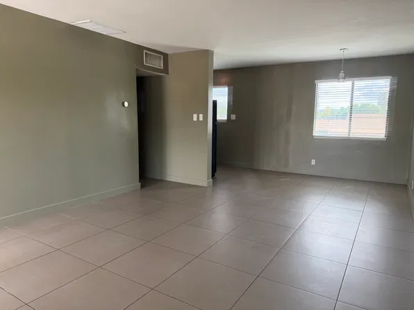 1231 E Thomas Rd #12, Phoenix, AZ 85014