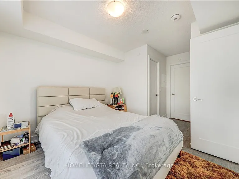 7 Mabelle Ave #2302 — Photo 17