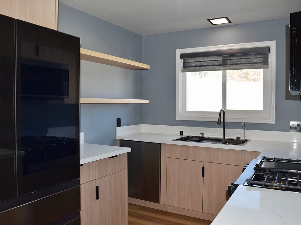 1st image of 21317 Costanso St #C