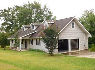 708 Beaver Lake Rd, Hattiesburg, MS 39401