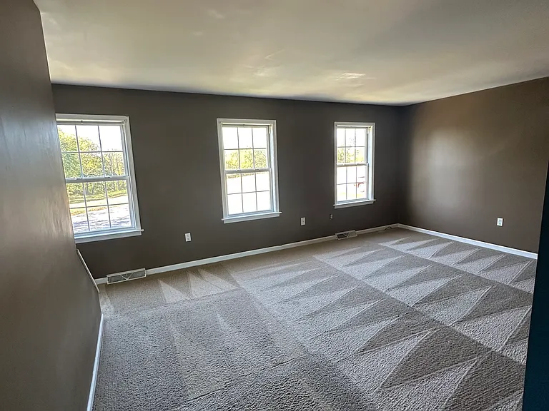 278 Point Cir — Photo 9