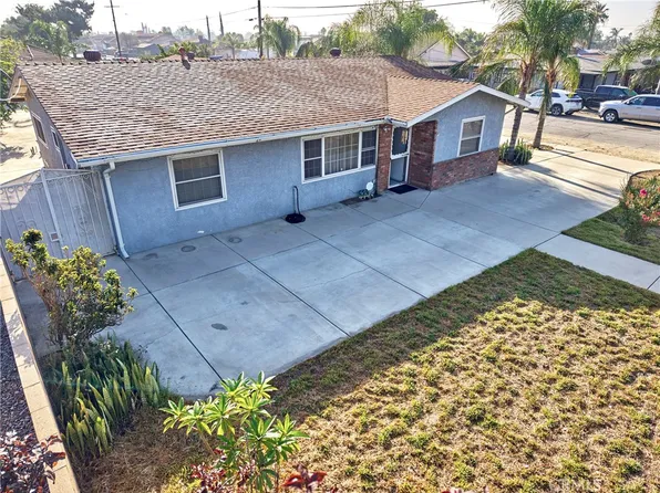 9195 Alder Ave, Fontana, CA 92335