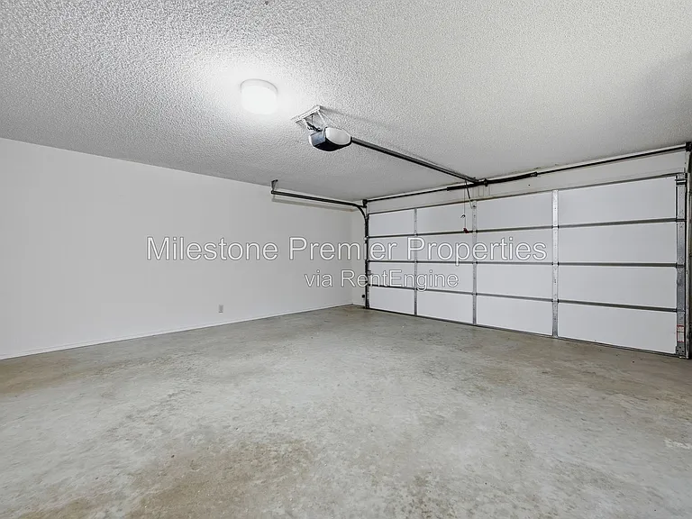 1908 Paula Dr — Photo 20
