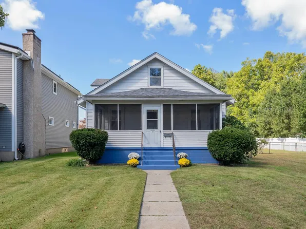 31 London Ave, Egg Harbor City, NJ 08215