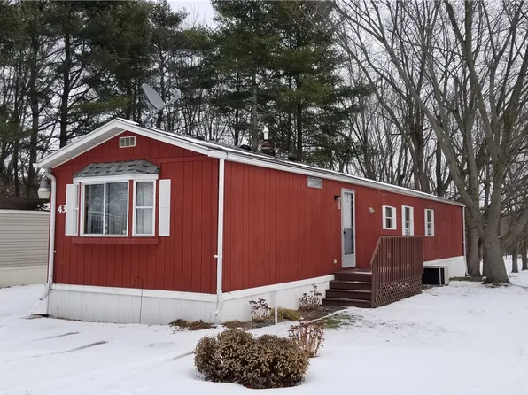 43 Sycamore Dr, Avon, NY 14414