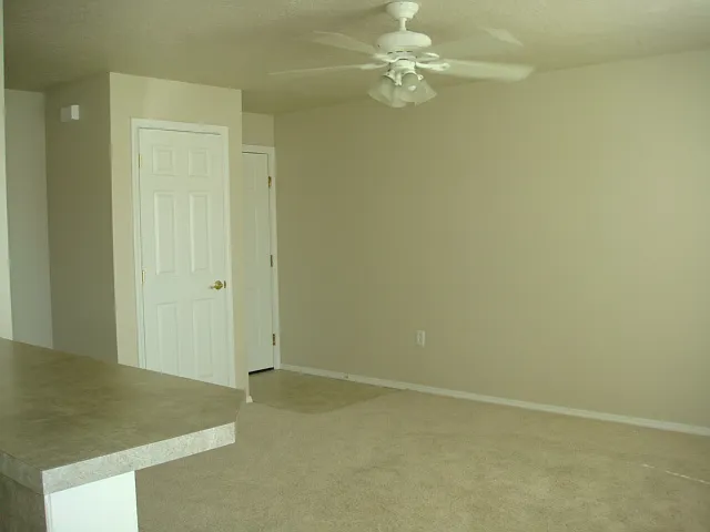 6210 W Douglas Ln #102 — Photo 2