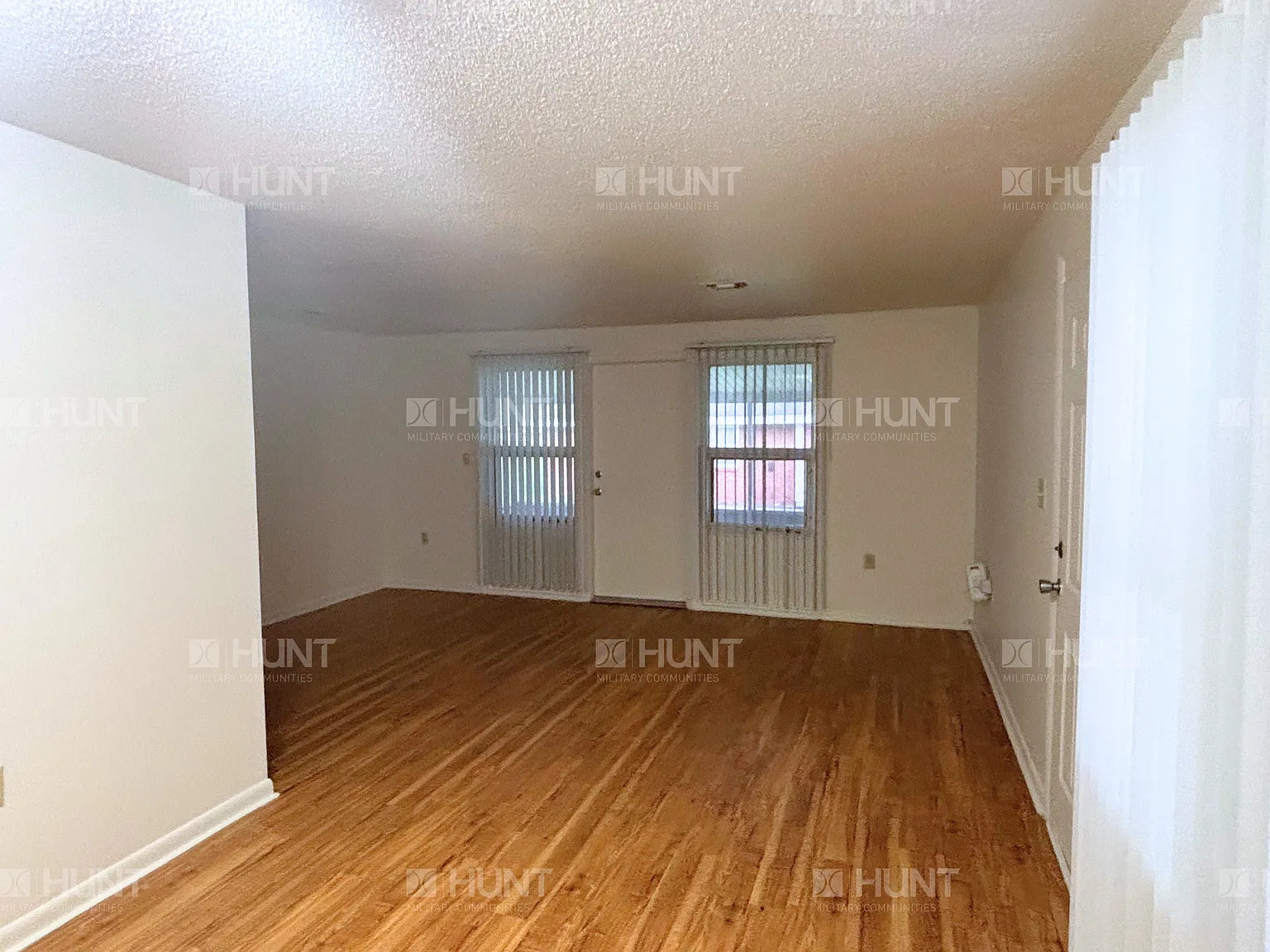 3 bed, 1280 sqft, $1,500 — Photo 4