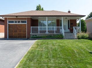 19 Groverdale Rd, Toronto, ON M9C 3M7