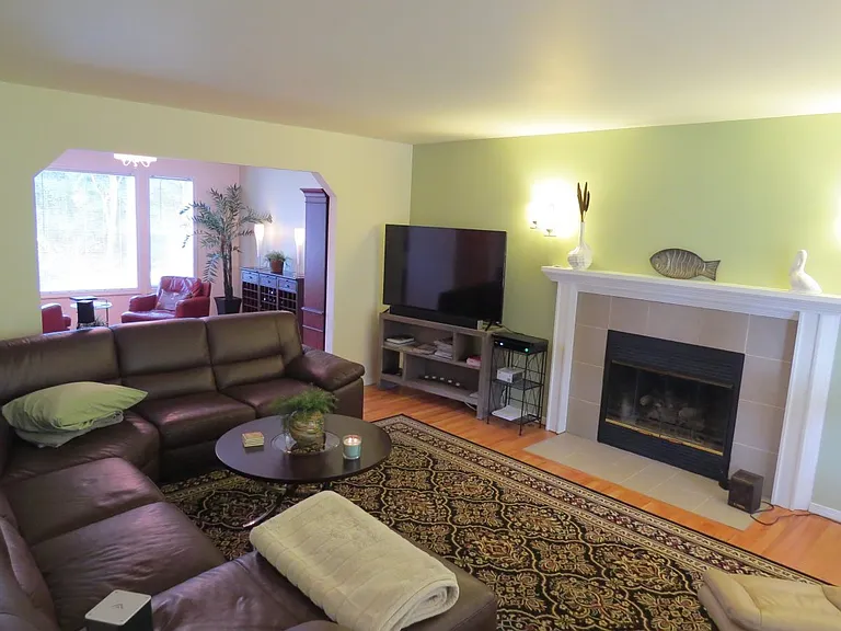 7416 Beaver Creek Ln — Photo 5