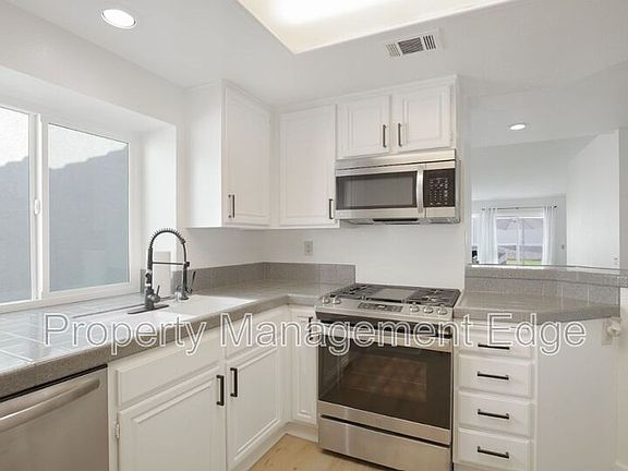 5th image of 41172 Geranio Cir