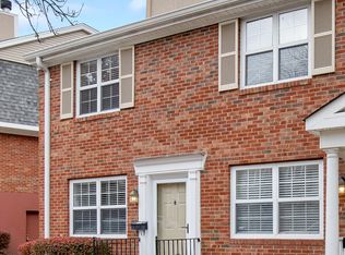 1522 Thrush Ter, Saint Louis, MO 63144