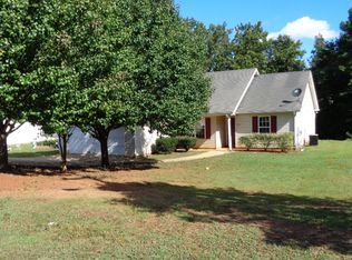 2335 Smallwood Rd, Gainesville, GA 30507