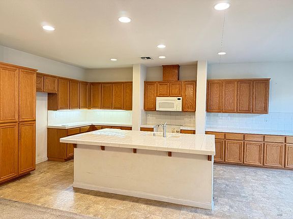 2nd image of 338 Gold Hills Dr