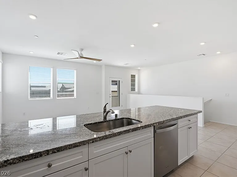 6126 Garden Oasis St — Photo 14