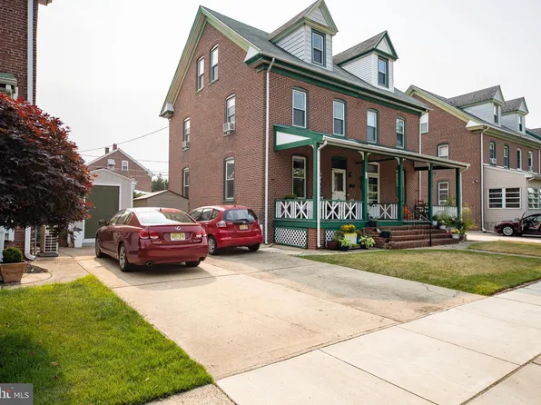 110 6th Ave, Roebling, NJ 08554