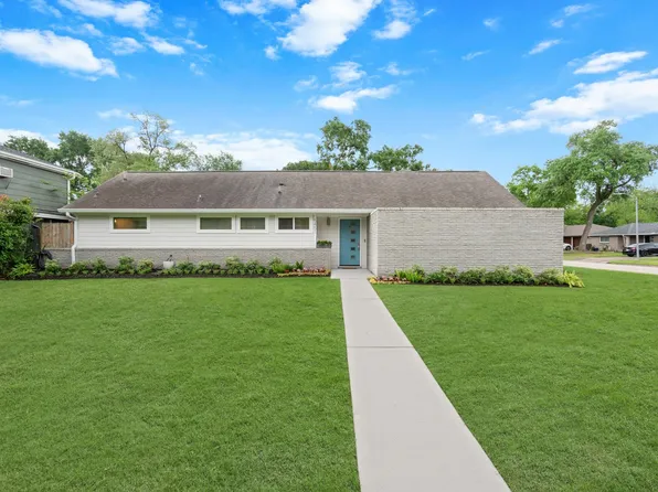 5451 Stillbrooke Dr, Houston, TX 77096