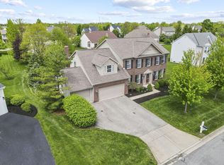 9388 Brooks Close, Powell, OH